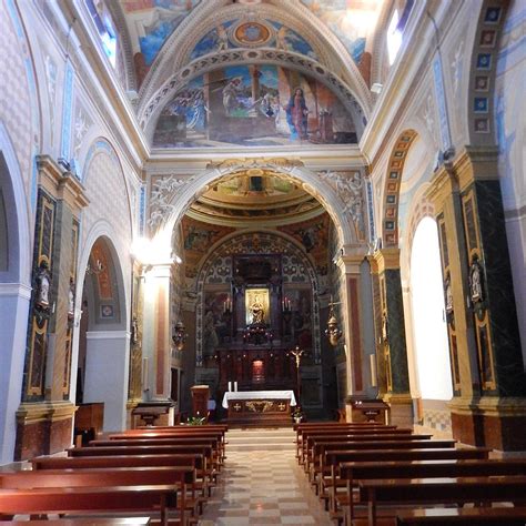 Affresco della Madonna dei Lumi nel Santuario di Civitella del Tronto