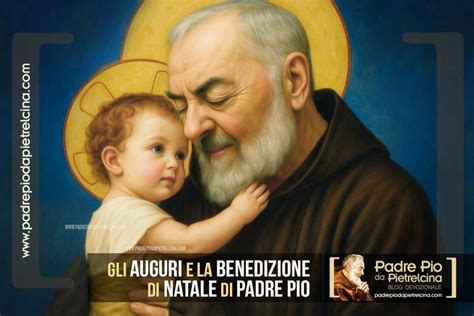 Coppia di sposi ricevono la benedizione di Padre Pio