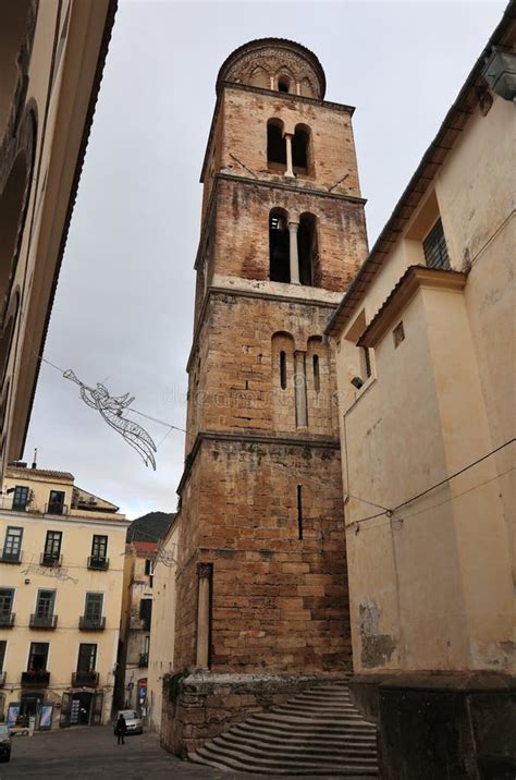 Campanile romanico dell'Abbazia di Fruttuaria, l'unica parte originale sopravvissuta