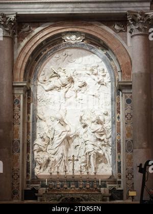 Pala d'altare in bronzo di Leone Tommasi