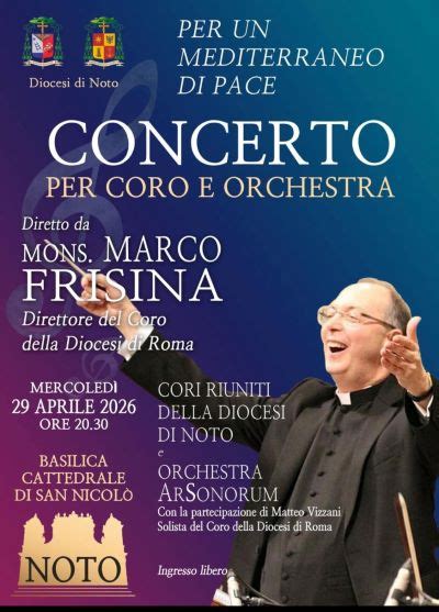 Ritratto di Mons. Marco Frisina mentre dirige un coro