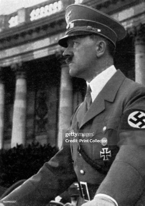 Striscione di accoglienza per Hitler a Vienna, 14 marzo 1938