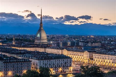Paesaggio urbano di Torino secondo Aldo Basili