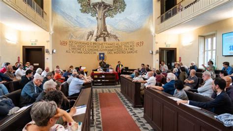 Gruppo di partecipanti al Sinodo Valdese