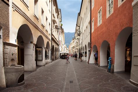 Mappa del centro storico di Merano con Via dei Portici evidenziata