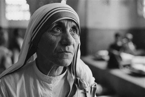 Foto di Madre Teresa da giovane o della città di Skopje del primo '900