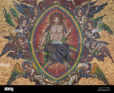Mosaico della Chiesa universale composto da tessere carismatiche