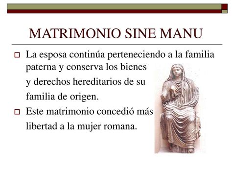 Infografica che illustra le differenze tra matrimonio cum manu e sine manu nel diritto romano