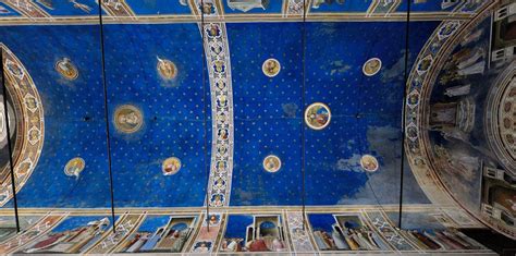 Dettaglio dell'Annunciazione di Giotto nella Cappella degli Scrovegni