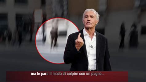 Illustrazione di un sacerdote in dialogo o aggredito, con elementi che richiamano la complessità sociale