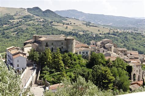 Foto del Castello di Zungoli