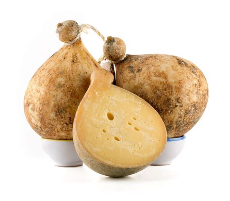 Caciocavallo podolico stagionato