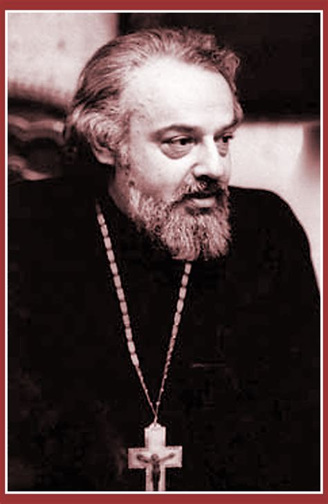 Ritratto di Padre Aleksandr Men con sfondo religioso ortodosso