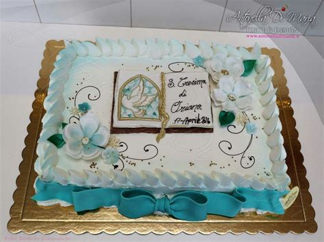 Torta millefoglie rettangolare decorata per cresima