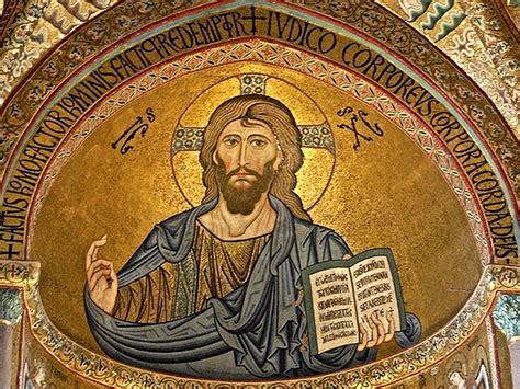 Dettaglio dei mosaici bizantini del Cristo Pantocratore nell'abside