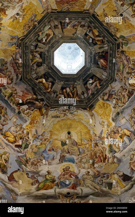 Dettaglio dell'affresco del Giudizio Universale nella Cupola di Santa Maria del Fiore: Cristo Giudice.