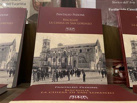 Copertina del libro sulla storia della parrocchia di Martorano