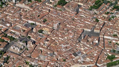 Veduta del centro storico di Trogir dall'alto