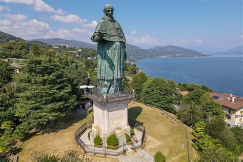 Statua colossale di San Carlo Borromeo ad Arona (il
