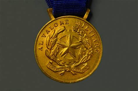 Medaglia d'oro al valor militare