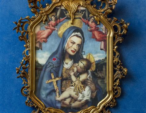 illustrazione medievale della Madonna con lacrime a forma di perla