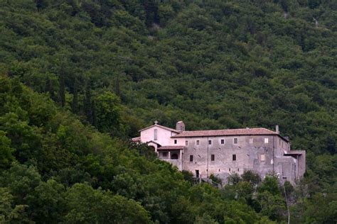 Foto del Sacro Speco di Poggio Bustone