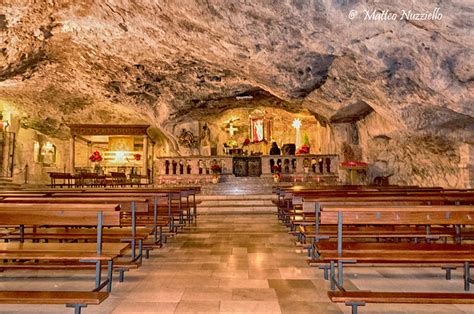 Foto del Santuario di San Michele Arcangelo a Monte Sant'Angelo, Puglia