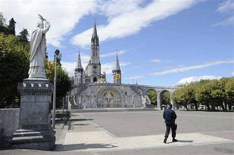Infografica: Il processo di riconoscimento di una guarigione inspiegabile a Lourdes