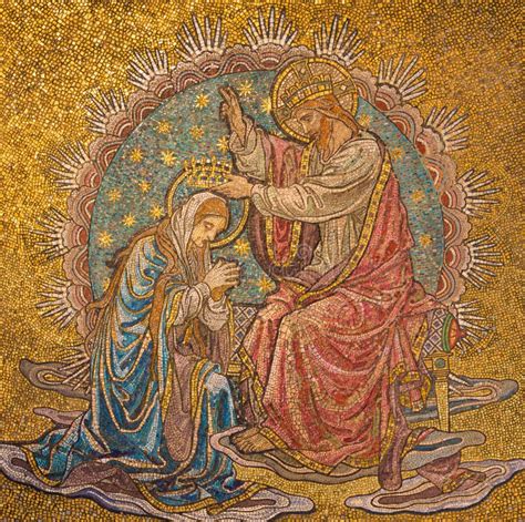 Dettaglio dell'affresco dell'Assunzione di Maria nell'abside della chiesa