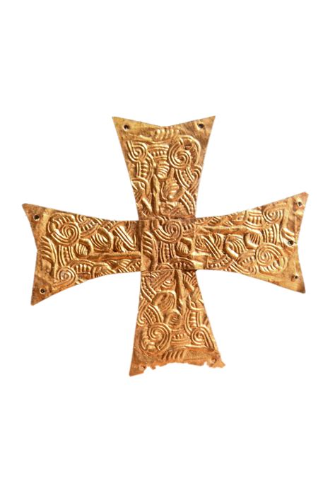 Crocetta longobarda aurea di Pavia con decorazioni stilizzate e teste virili