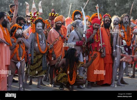 Famiglia indiana durante il Kumbh Mela