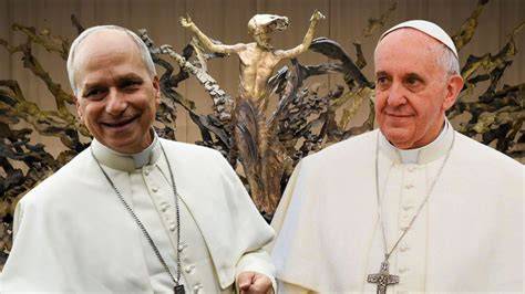 Ritratto di Papa Leone XIV e Papa Francesco insieme, simbolo di continuità