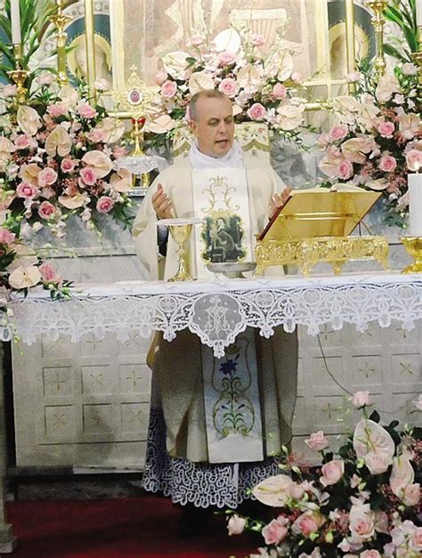 Ritratto del Parroco Don Sandro Vanoli