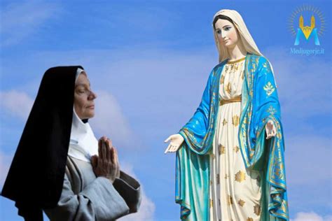 Icona raffigurante la Madonna di Medjugorje che prega