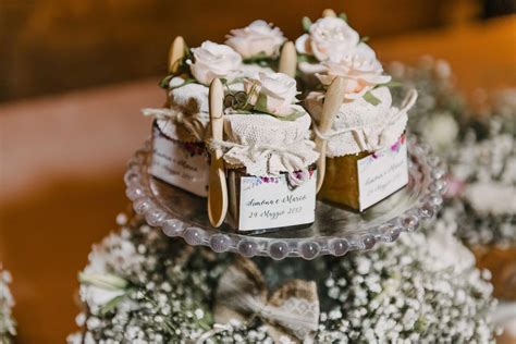 vasetti di marmellata decorati per bomboniere