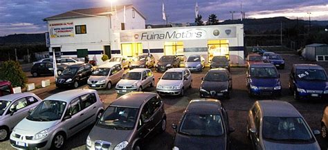Foto dello showroom o del team di Fuina Motors che accoglie i clienti