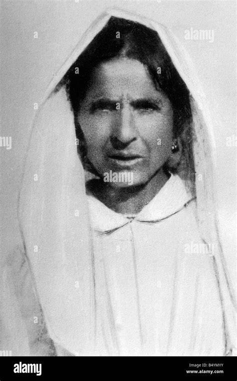 Ritratto fotografico d'epoca di Maria Giuseppa Di Nunzio, madre di Padre Pio