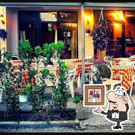 Esterno del ristorante La Perla Nera a Sant'Arcangelo