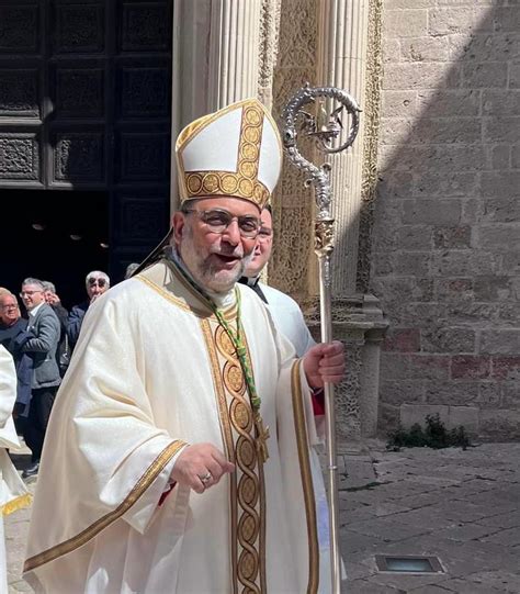 Fotografia di Don Elia Aldegheri durante la sua ordinazione sacerdotale