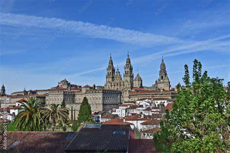 Panorama della città di Santiago de Compostela con la cattedrale