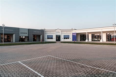 Sede storica e moderna della concessionaria Fimauto a Verona