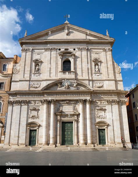 Facciata della Chiesa Nuova a Roma (Santa Maria in Vallicella)