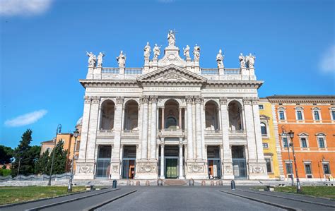 Facciata principale della Basilica di San Giovanni in Laterano