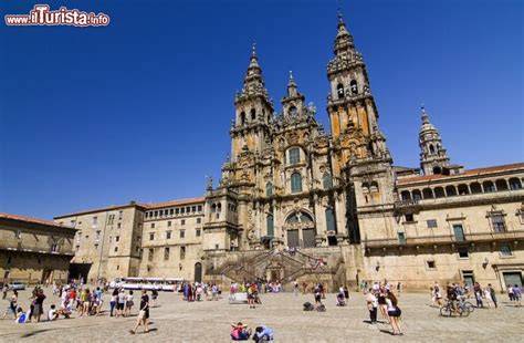 Foto esterna della Cattedrale di Santiago de Compostela