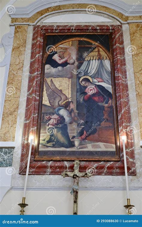 Dettaglio di una pala d'altare cinquecentesca attribuita al Brusasorzi nella Chiesa di San Pietro Apostolo