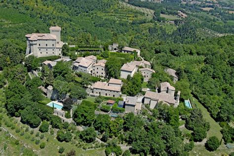 Veduta esterna della Villa Borgo San Michele o del suo balcone con vista mare
