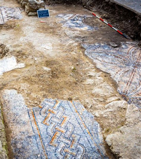 Resti archeologici o scavi del sagrato della chiesa di Sassovivo