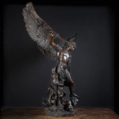 Scultura della serie