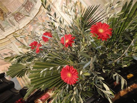 Foto: Composizione floreale per la Domenica delle Palme