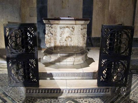 Fonte battesimale romanico-gotico della chiesa parrocchiale di Marmora